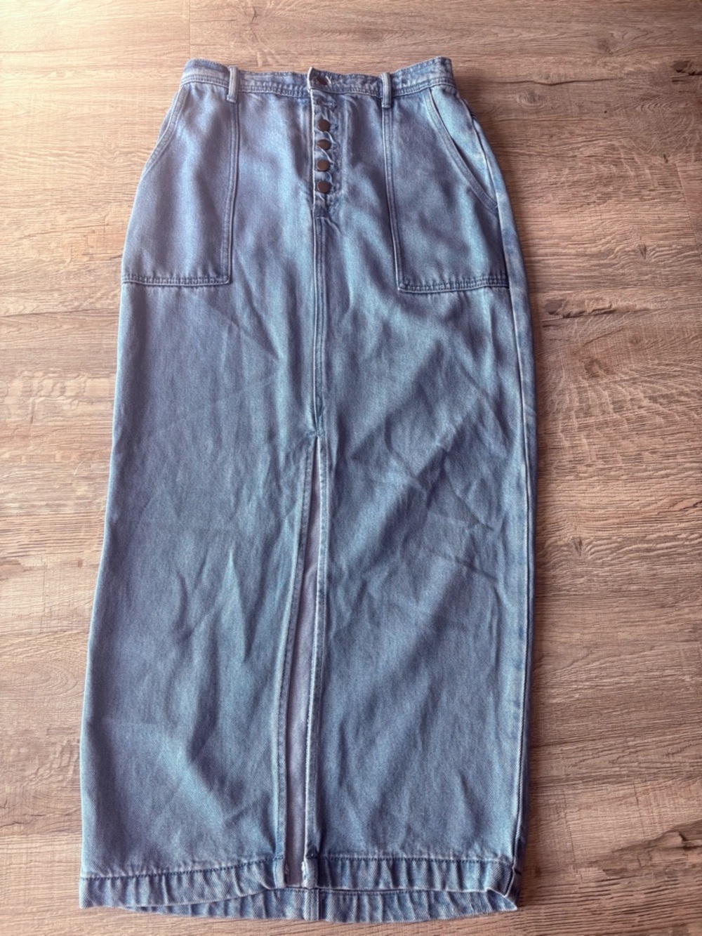 Button-Front Denim Maxi Skirt in Blue